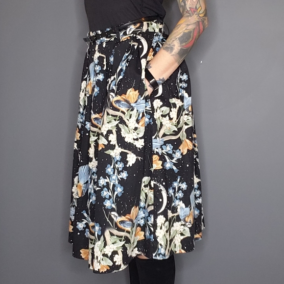 Printed Midi skirt - Picture 2 of 6